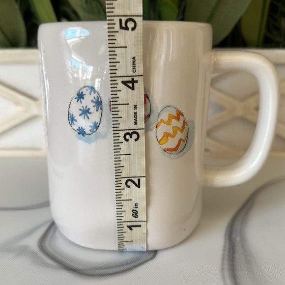 🌷Rae Dunn Easter Mug - Picture 3 of 3